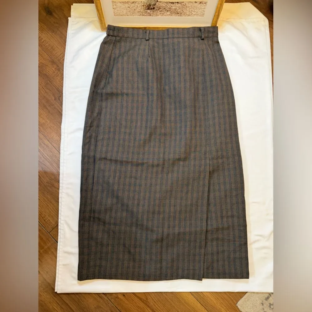 Counterparts size 12 brown plaid pencil skirt